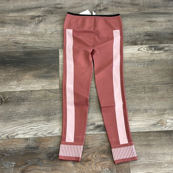 Fabletics Pants - Fabletics NWT leggings size S
